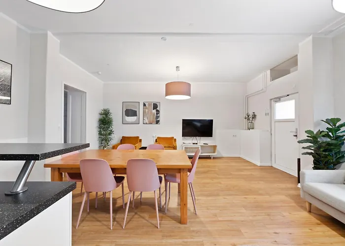 Primeflats - Big Family Apartment Schoeneberg