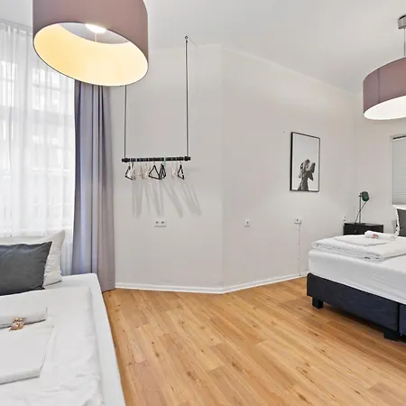 Primeflats - Big Family Apartment Schoeneberg Berlijn Buitenkant foto