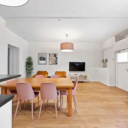Primeflats - Big Family Apartment Schoeneberg Berlijn Buitenkant foto